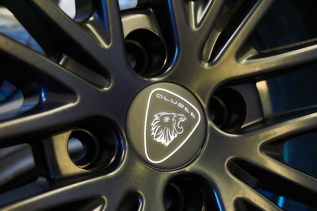 Miami-Dade flat tire dispatch times